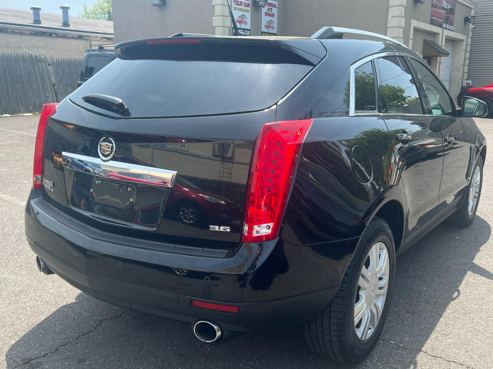 2013 BLACK /Beige leather Cadillac SRX (3GYFNGE37DS) , located at 1018 Brunswick Ave, Trenton, NJ, 08638, (609) 989-0900, 40.240086, -74.748085 - Can you say "Brand New" because that is exactly what this vehicle is.. Brand new in every way with only 29k Miles on it!! A must see in every way! - Photo #5